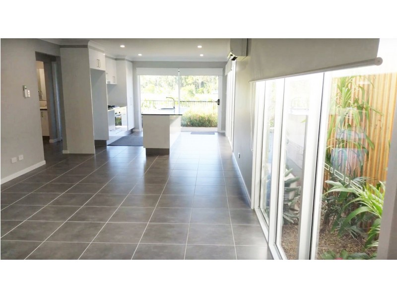 9 Harvey Lane, Meridan Plains QLD 4551