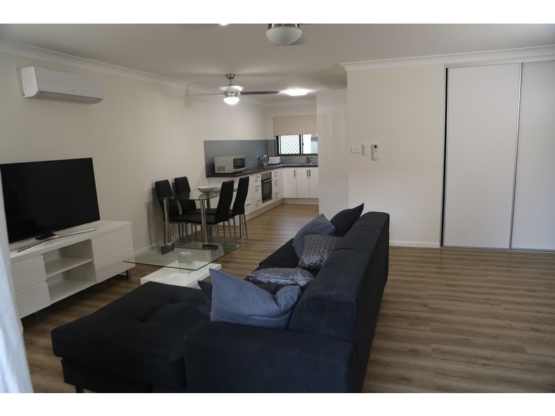 1/59 Woodward Street, Edge Hill QLD 4870