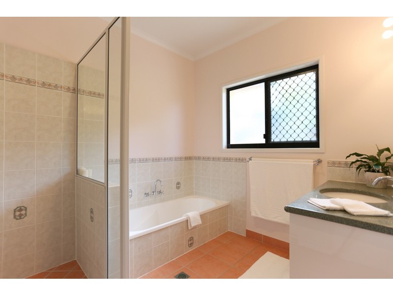 6 Highview Close, Farleigh QLD 4741