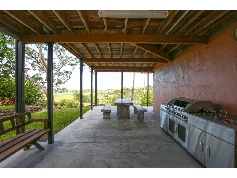 6 Highview Close, Farleigh QLD 4741