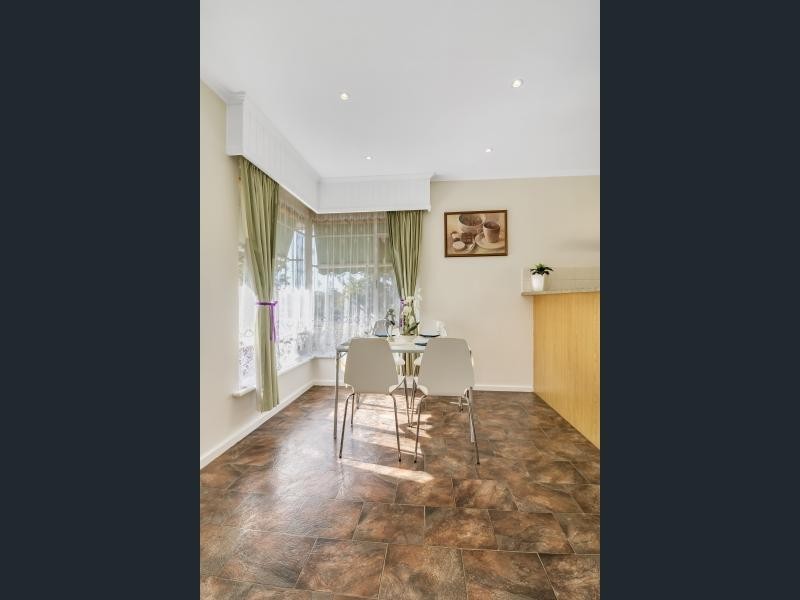 31 Padbury Road, Gilles Plains SA 5086