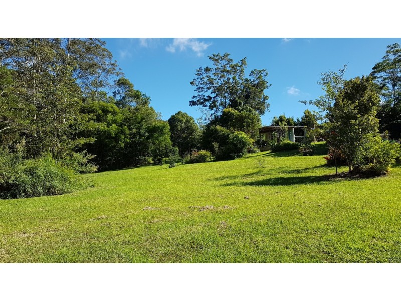 153 Cockram Road, Ravenshoe QLD 4888