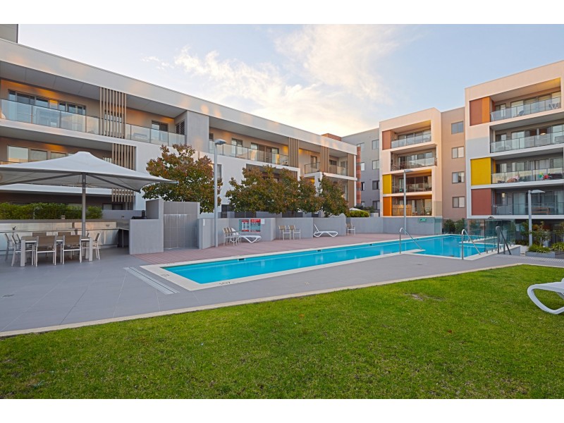 72/16 Midgegooroo Avenue, Cockburn Central WA 6164