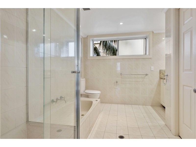 2/3 Parriwi Road, Mosman NSW 2088