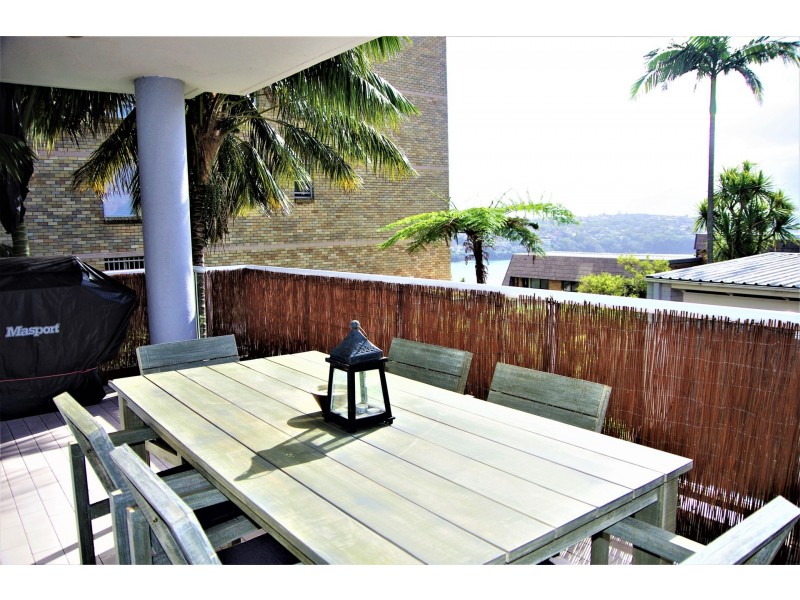 2/3 Parriwi Road, Mosman NSW 2088