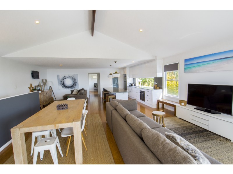 93 Waldegrave  Crescent, Vincentia NSW 2540