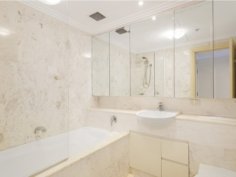 10B/70 Alfred St, Milsons Point NSW 2061