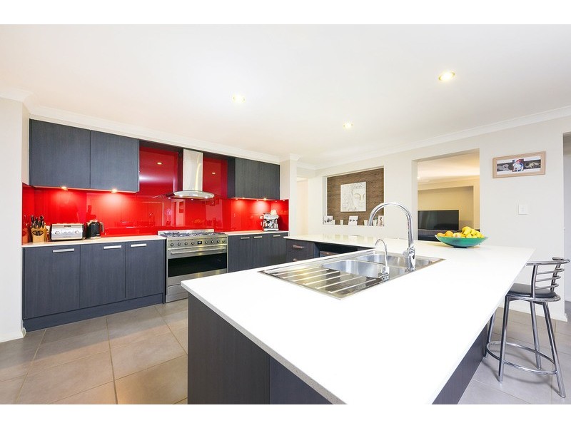 15 Farnell St, Nabiac NSW 2312