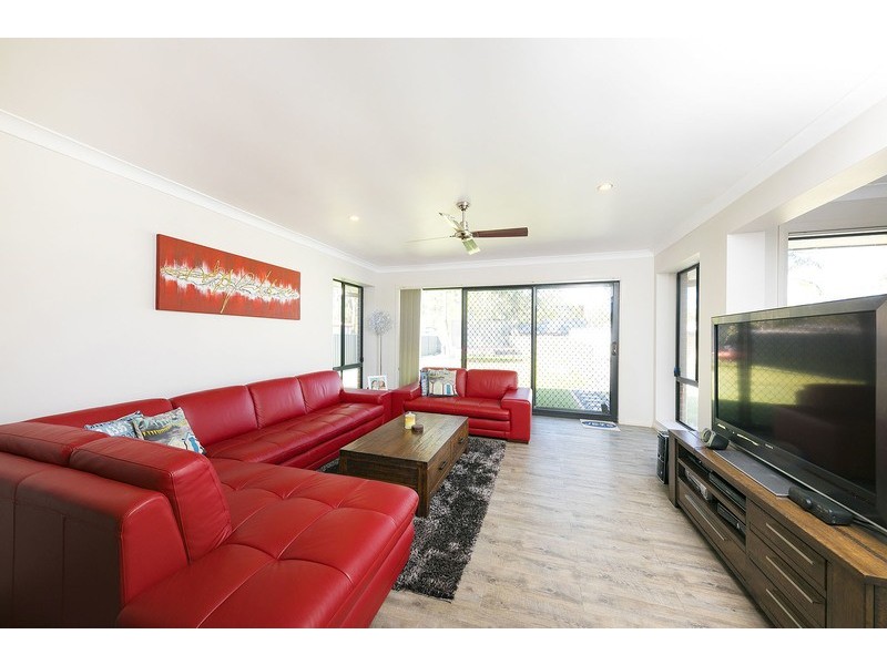 15 Farnell St, Nabiac NSW 2312