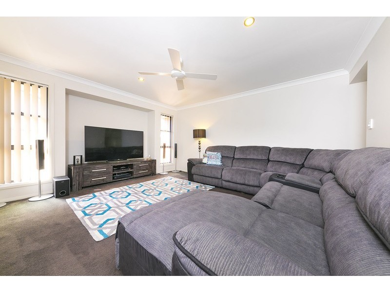 15 Farnell St, Nabiac NSW 2312