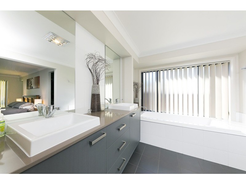 15 Farnell St, Nabiac NSW 2312