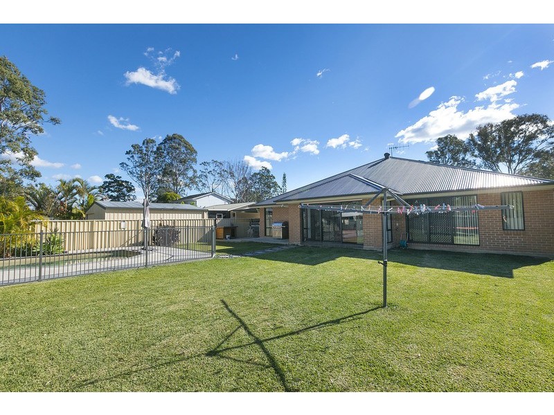 15 Farnell St, Nabiac NSW 2312