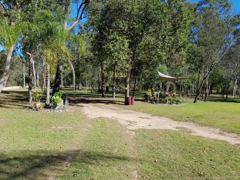 142 Franks Rd, Taromeo QLD 4306