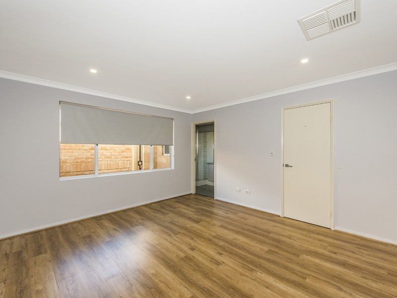 20 Crouch Place, Canning Vale WA 6155