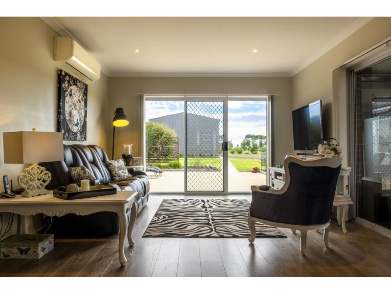 84 Lomandra Drive, Teesdale VIC 3328