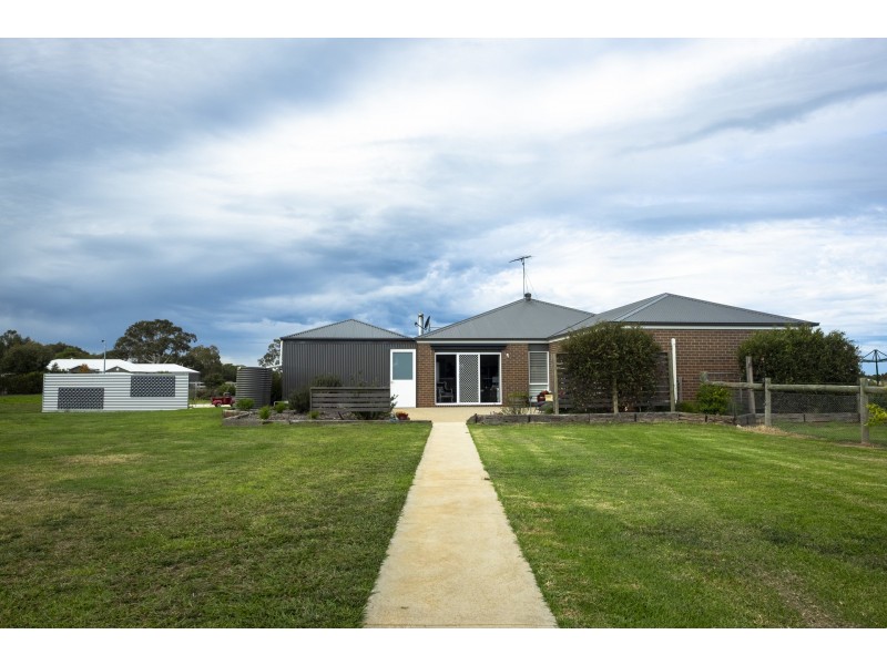 84 Lomandra Drive, Teesdale VIC 3328