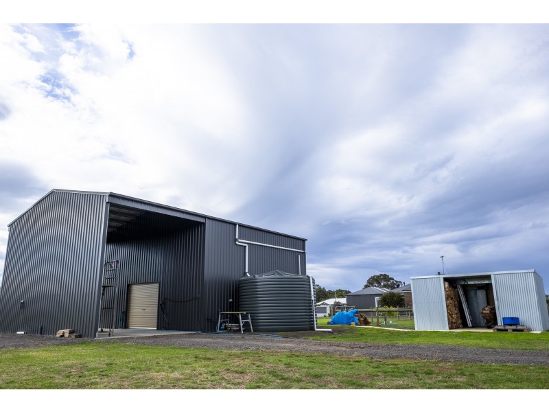 84 Lomandra Drive, Teesdale VIC 3328