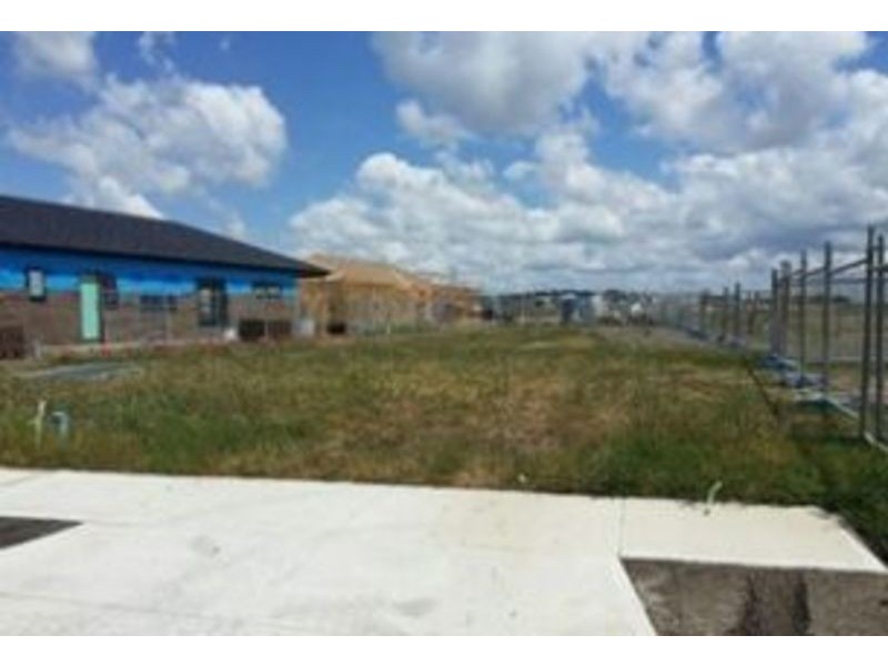 9 Charnwood Street, Mickleham VIC 3064