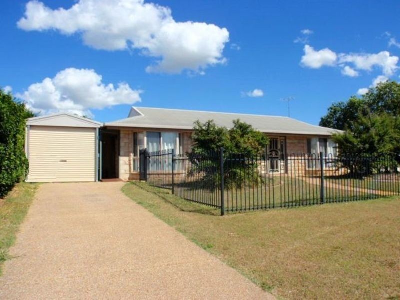 9 Jeppesen Drive, Emerald QLD 4720