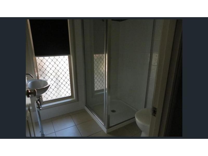 9 Jeppesen Drive, Emerald QLD 4720