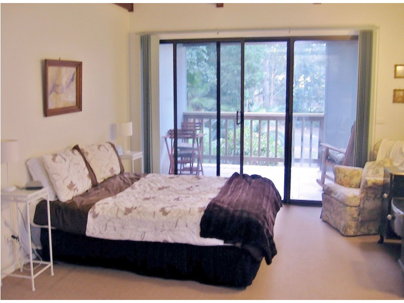 27 Murramarang Crescent, South Durras NSW 2536