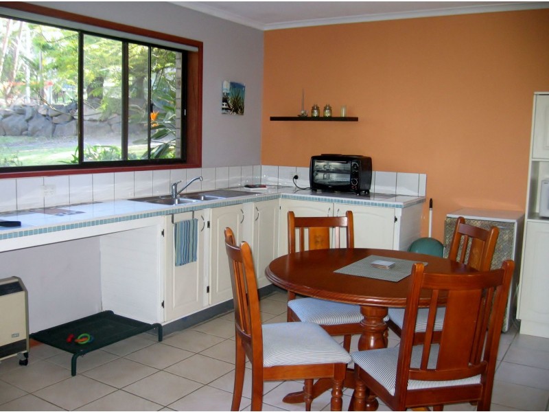 27 Murramarang Crescent, South Durras NSW 2536