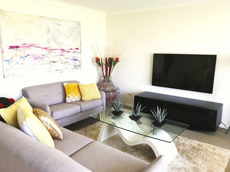 132 Moss Avenue, Narromine NSW 2821