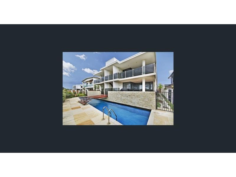 2/6 Marina Beach Parade, Mackay Harbour QLD 4740