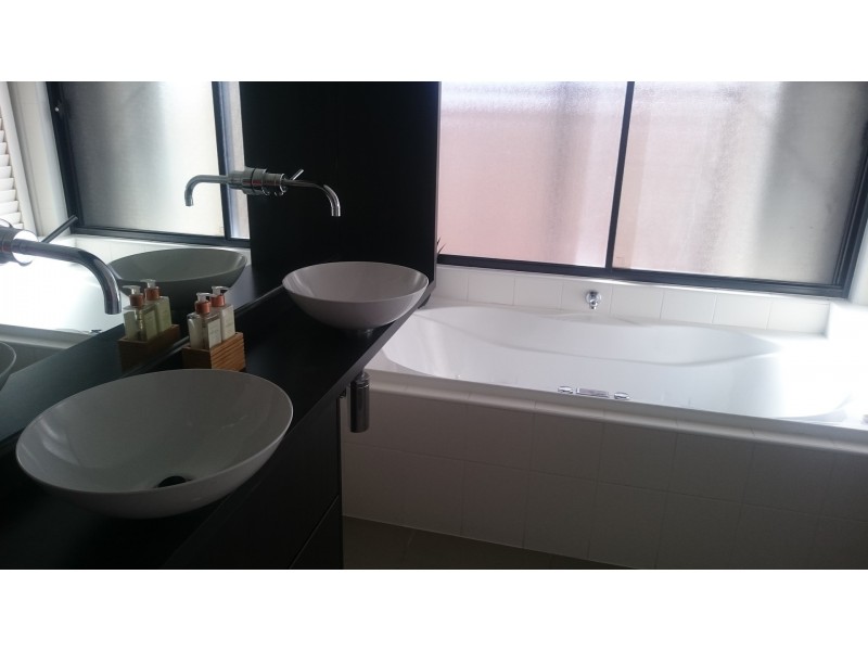 2/6 Marina Beach Parade, Mackay Harbour QLD 4740