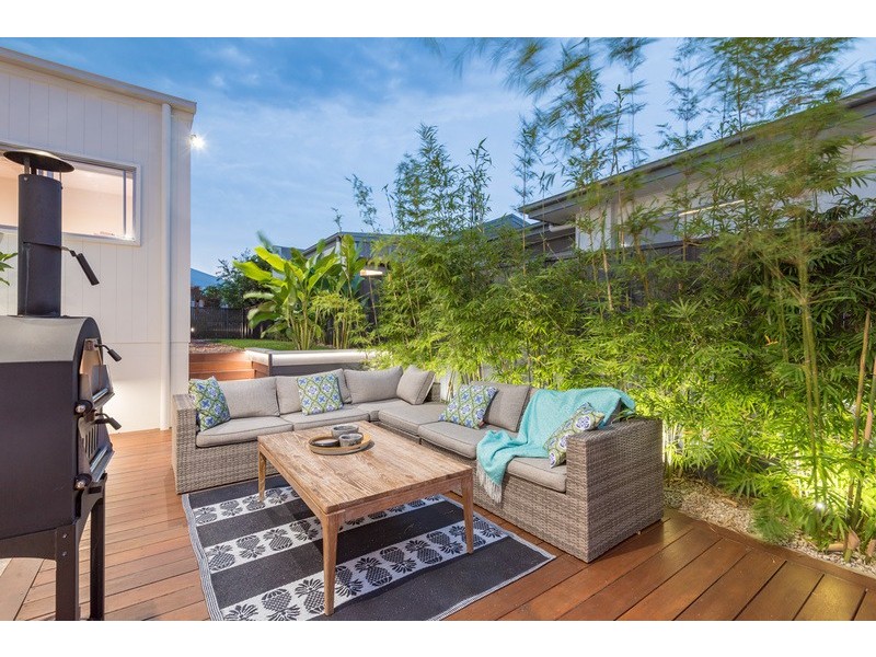 7 Blue Gum Road, Noosa Heads QLD 4567