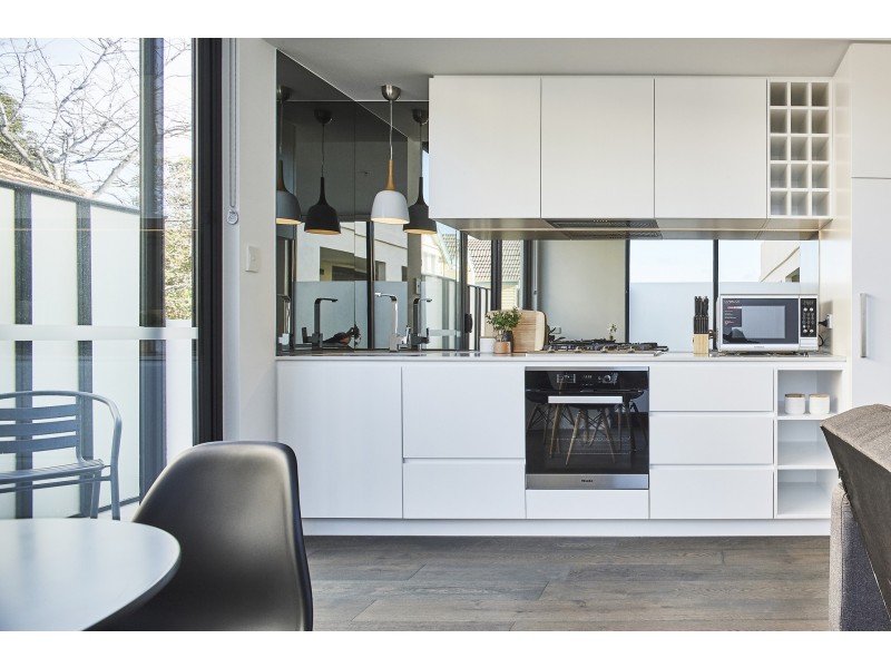 201/2 Princes St, St Kilda VIC 3182