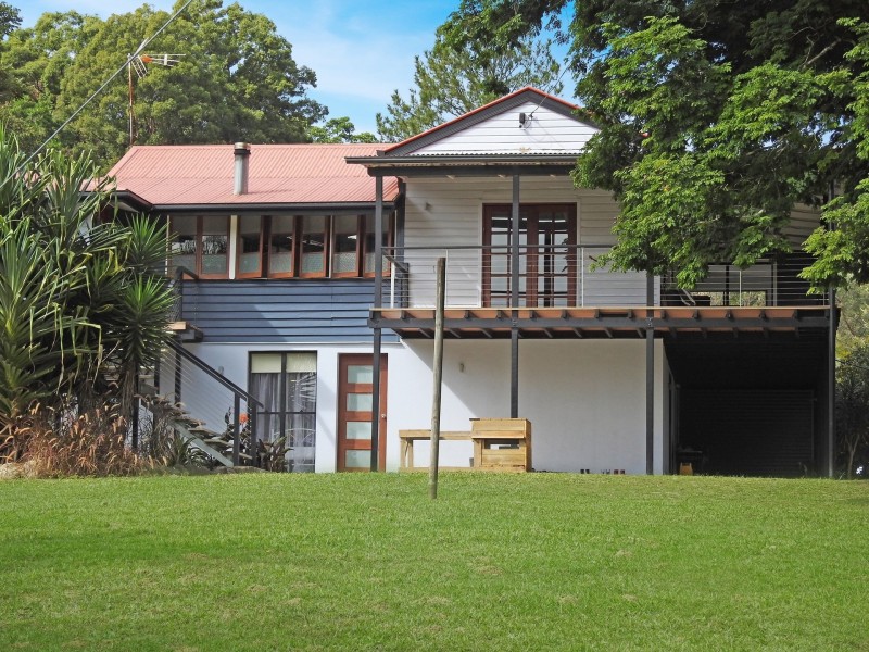 866 Pomona Kin Kin Rd, Kin Kin QLD 4571
