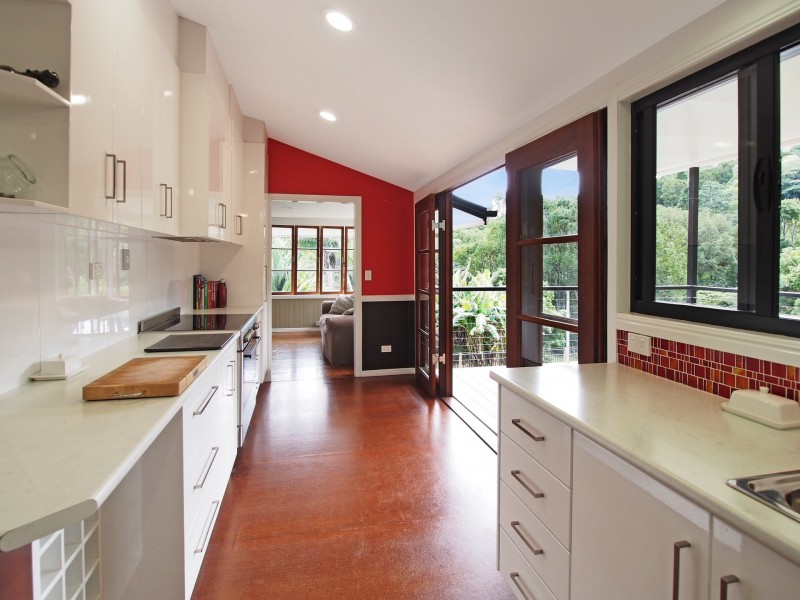 866 Pomona Kin Kin Rd, Kin Kin QLD 4571