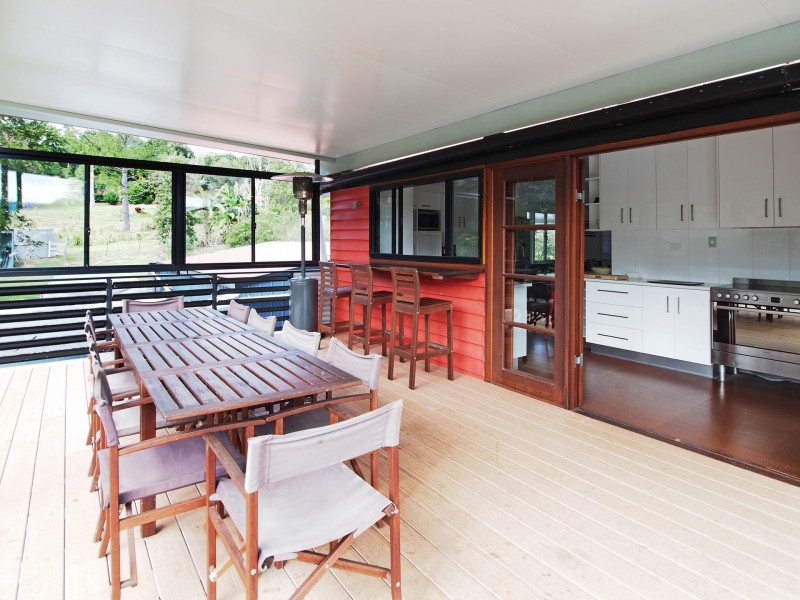 866 Pomona Kin Kin Rd, Kin Kin QLD 4571
