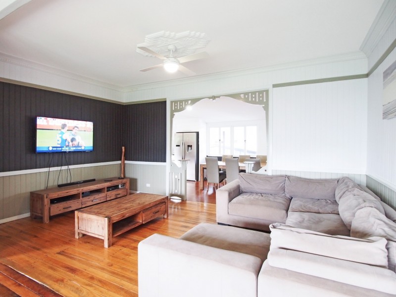 866 Pomona Kin Kin Rd, Kin Kin QLD 4571
