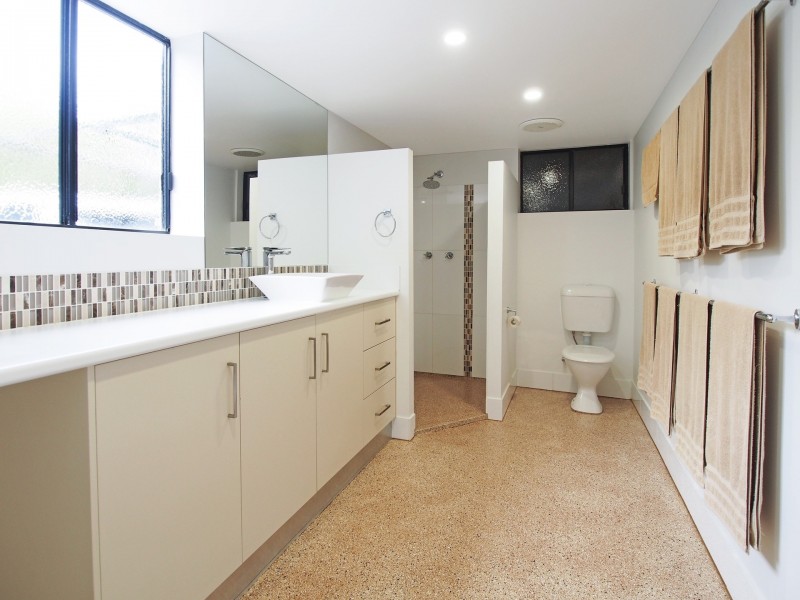 866 Pomona Kin Kin Rd, Kin Kin QLD 4571