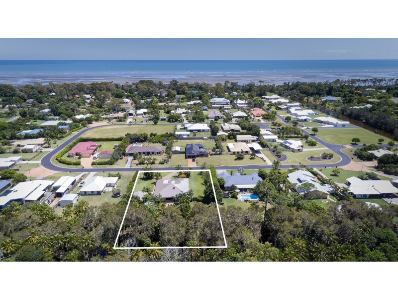 35 Seahorse Circuit, Dundowran Beach QLD 4655