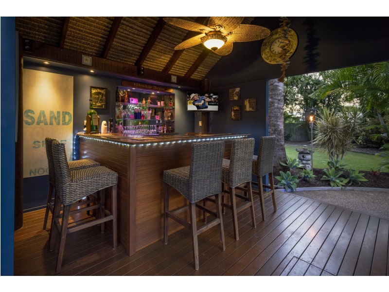 35 Seahorse Circuit, Dundowran Beach QLD 4655