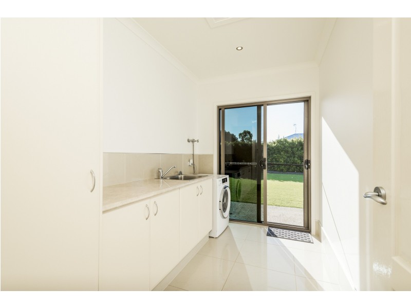 35 Seahorse Circuit, Dundowran Beach QLD 4655