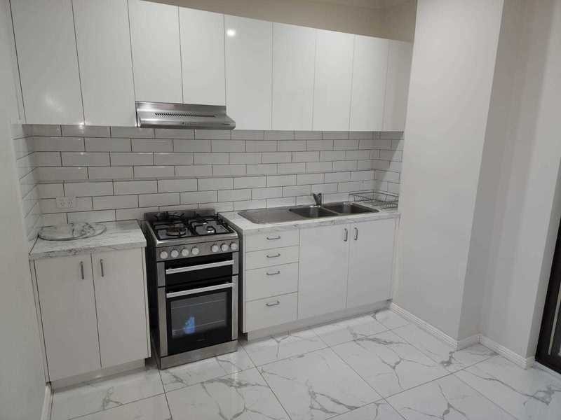 2/53 Tram Road, Doncaster VIC 3108