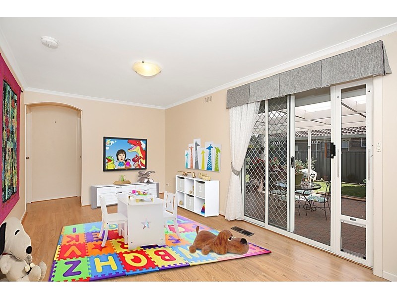 4 John Crescent, Colac VIC 3250