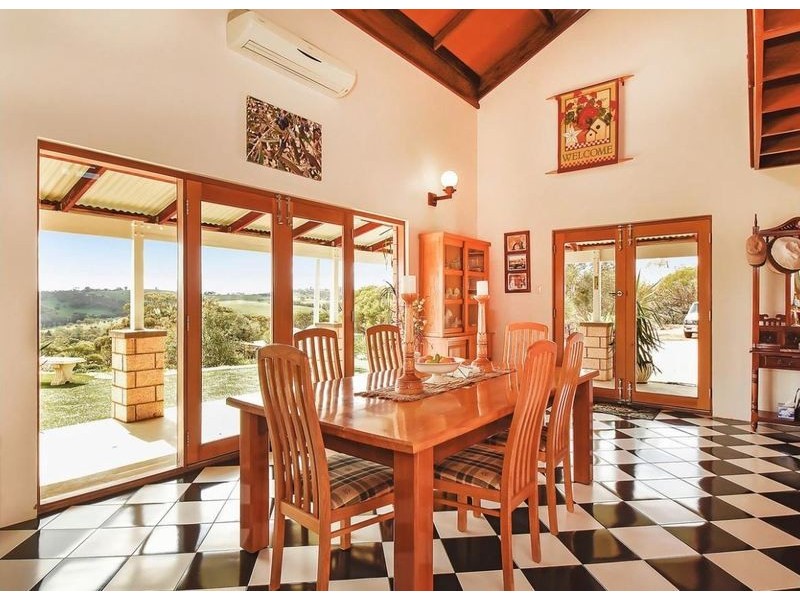 39 Ferguson Road, Toodyay WA 6566