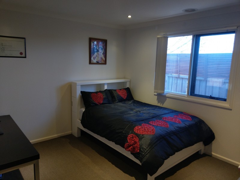 21 Penshurst Way, Cranbourne North VIC 3977