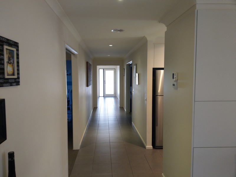 21 Penshurst Way, Cranbourne North VIC 3977