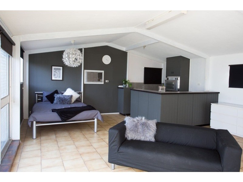 8 Fremantle Road, Port Noarlunga South SA 5167