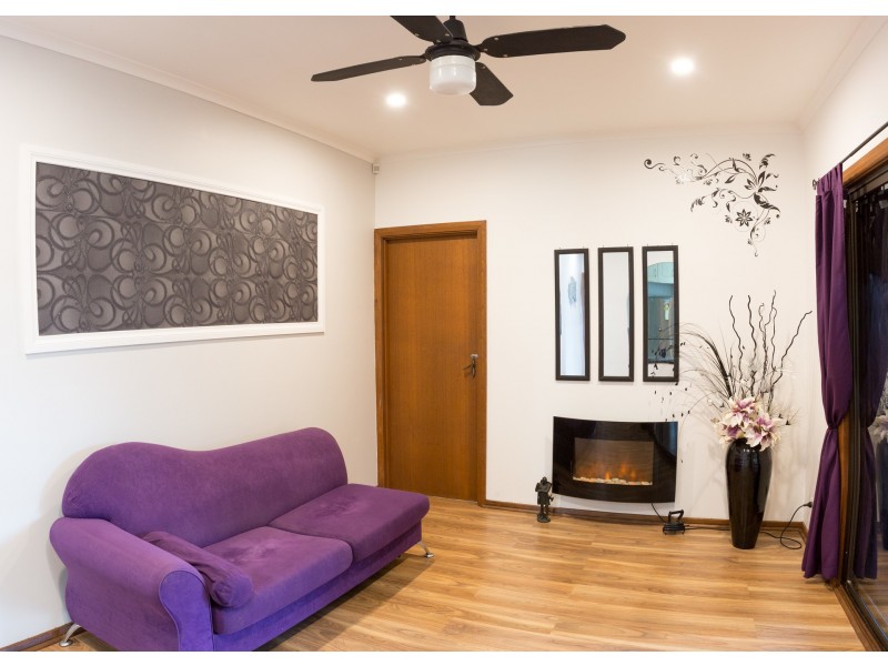 8 Fremantle Road, Port Noarlunga South SA 5167