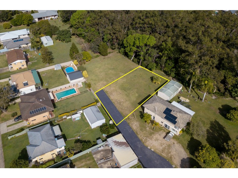 89 Main Street, Redland Bay QLD 4165
