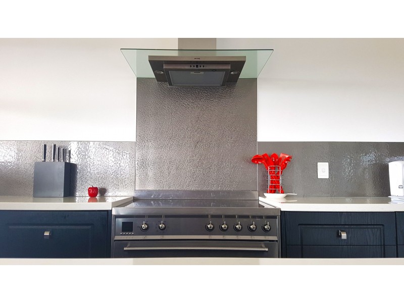 102 Gibson Crescent, Bellbowrie QLD 4070