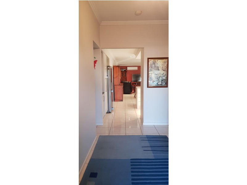 19 Rogers Street, Emerald QLD 4720