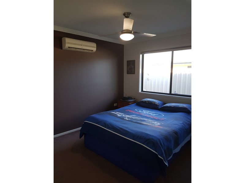 19 Rogers Street, Emerald QLD 4720